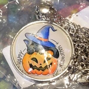 HALLOWEEN, cat PENDANT AND CHAIN ŅECKLACE black cat in witches hat pumpkin cute